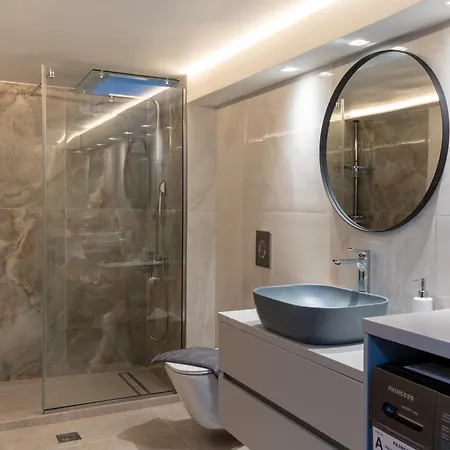 Lumea * Chania (Crete)